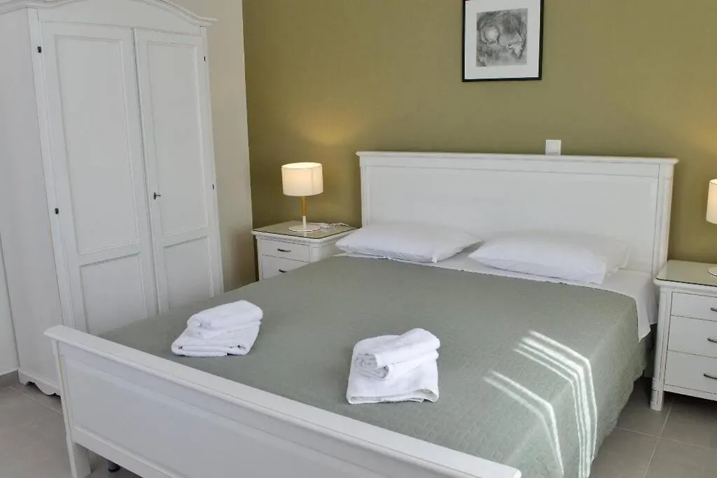 Villa Hara, Lixouri, Kefalonia 0*, Lixouri