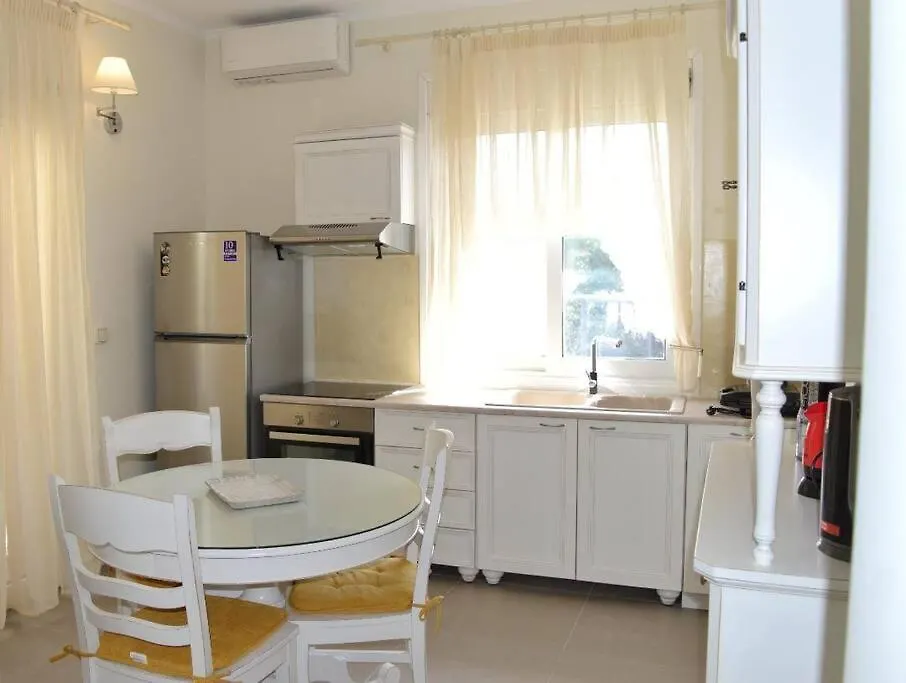 Villa Hara, Lixouri, Kefalonia 0*, Lixouri